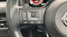 Nissan Qashqai 1.3 DiG-T MH 158 N-Connecta 5dr Xtronic Petrol Hatchback